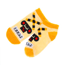 画像をギャラリービューアに読み込む, もっこもこ電車靴下(E5系.DY.踏切)